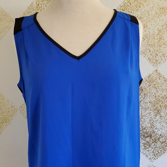 NWT Ladies top - Picture 1 of 4